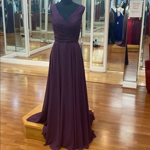 ✔️ eggplant Morilee bridesmaid dress